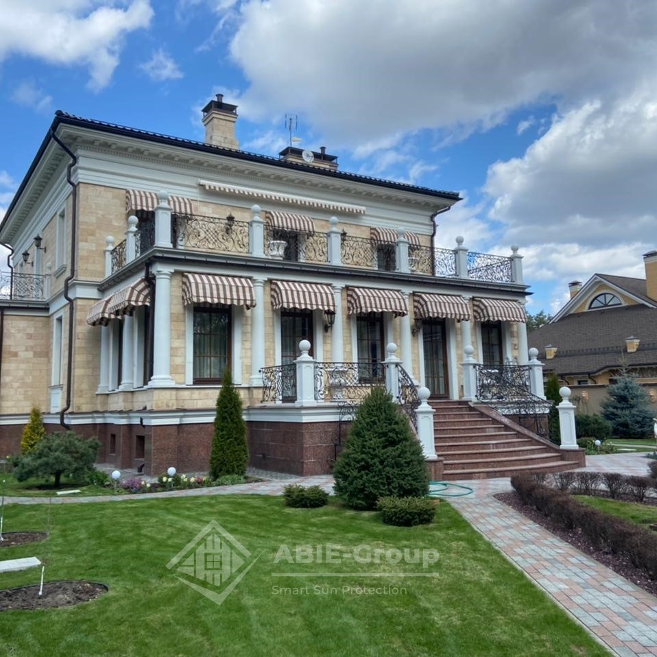 Выполненная корзинных маркиз